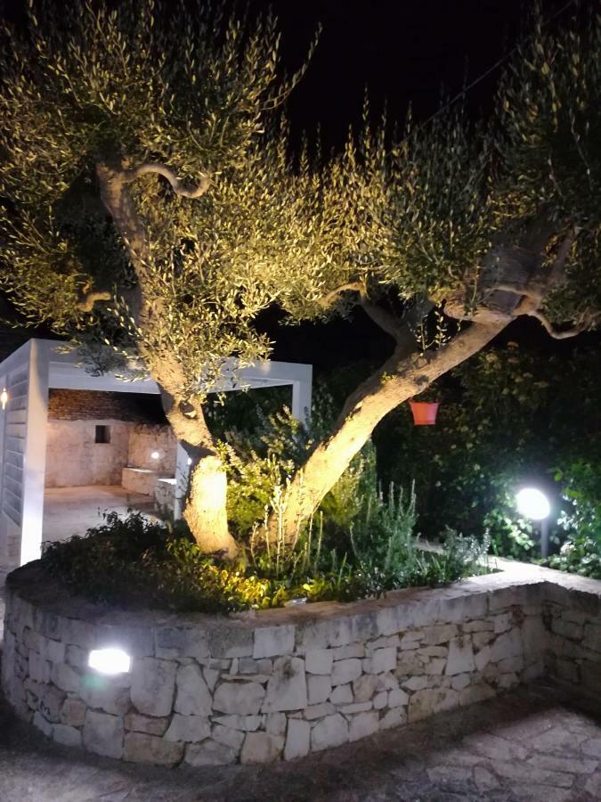 Trullo Monte Del Sale Casa de hóspedes Alberobello Exterior foto